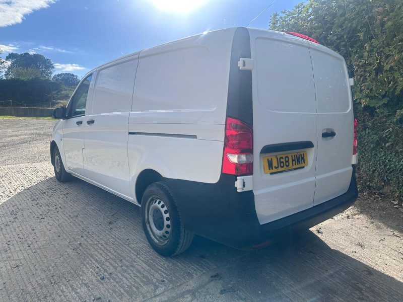 2018 '68 Mercedes-Benz Vito 111 Van - Image 4