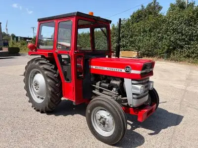 1967 Massey Ferguson 135 Tractor